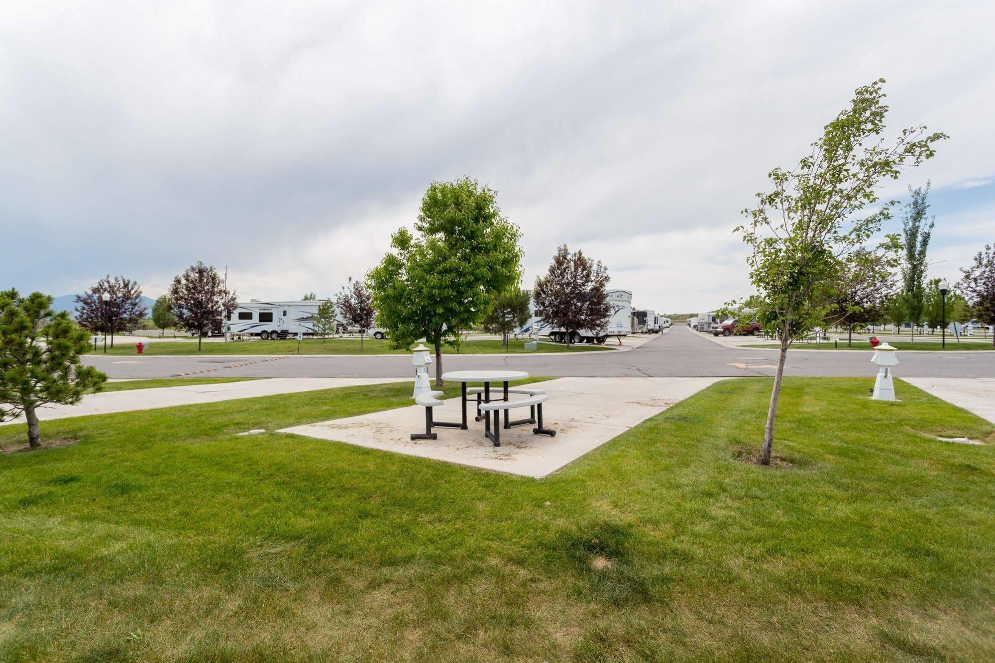 Pony Express Rv Resort North Salt Lake 外观 照片